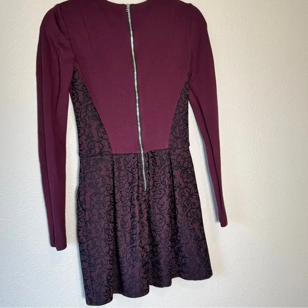 Wilfred Aritzia Burgundy Long Sleeve Mini Dress Womens 2 Fall Casual Pockets
